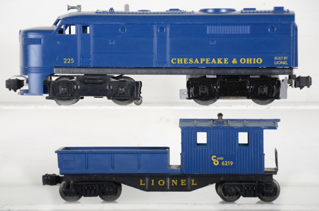 Clean Lionel 225 & 6219 (1 of 4)