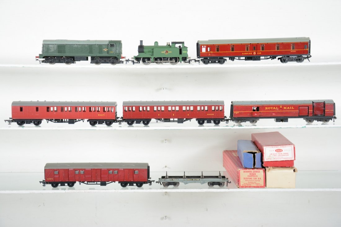 Hornby OO Trains Group (1 of 4)