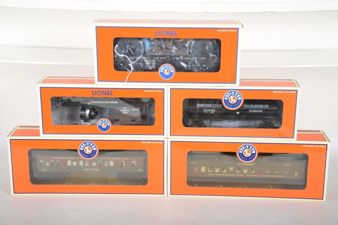 Lionel LLRC Western Union Cars: Includes 19994 heavyweight coach; 19685 heavyweight diner; 26089 gondola with cable reels; 19695 water tanker; 36521 searchlight caboose. All appear like new with boxes, C9-10