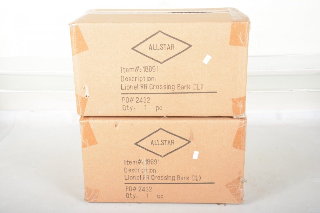 2 Lionel 18891 RR Crossing Banks (1 of 1)