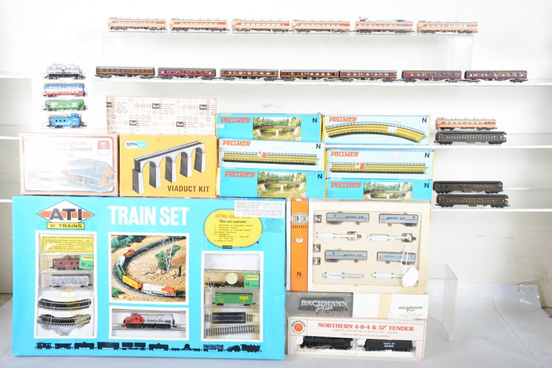 N Gauge Trains Lot (1 of 2)