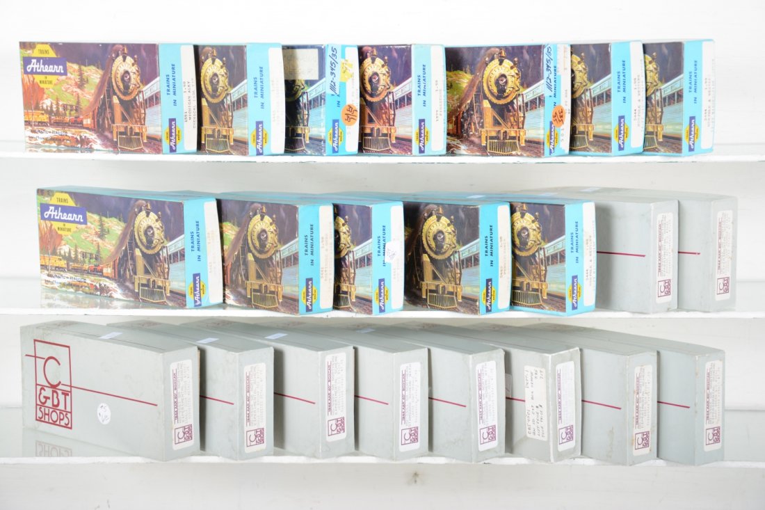 Athearn, C&BT HO Freight Car Kits (1 of 2)