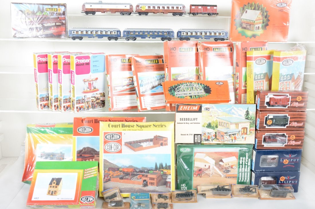Large European HO Trains Lot (1 of 4)