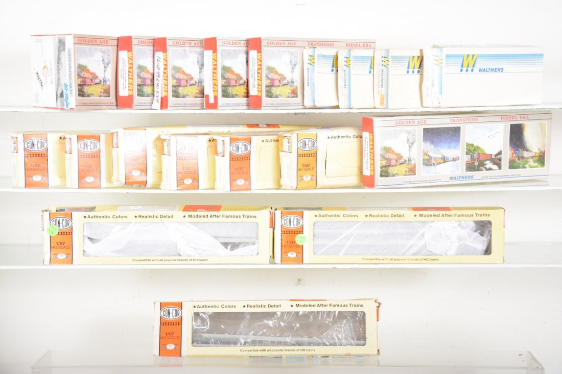 Walthers & Con-Cor HO Freight & Pass Car Kits (1 of 2)