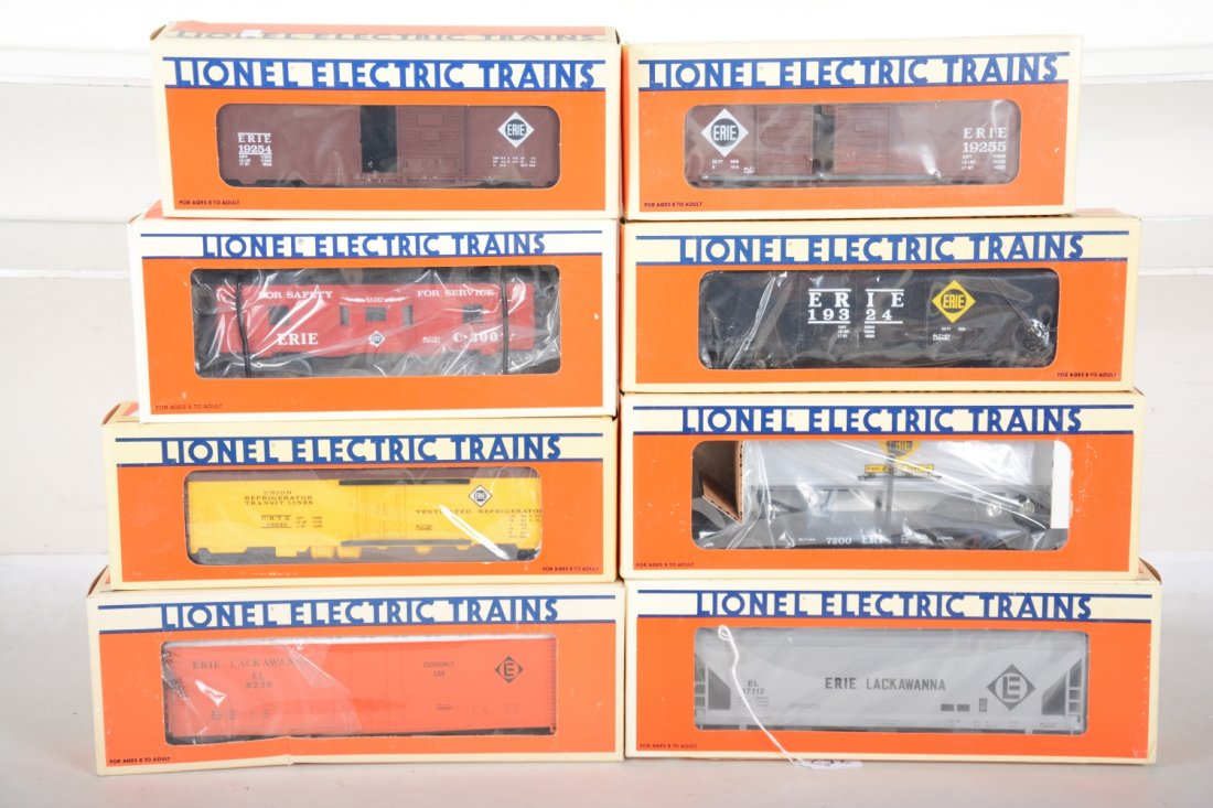 Lionel Erie Freight Cars (1 of 2)