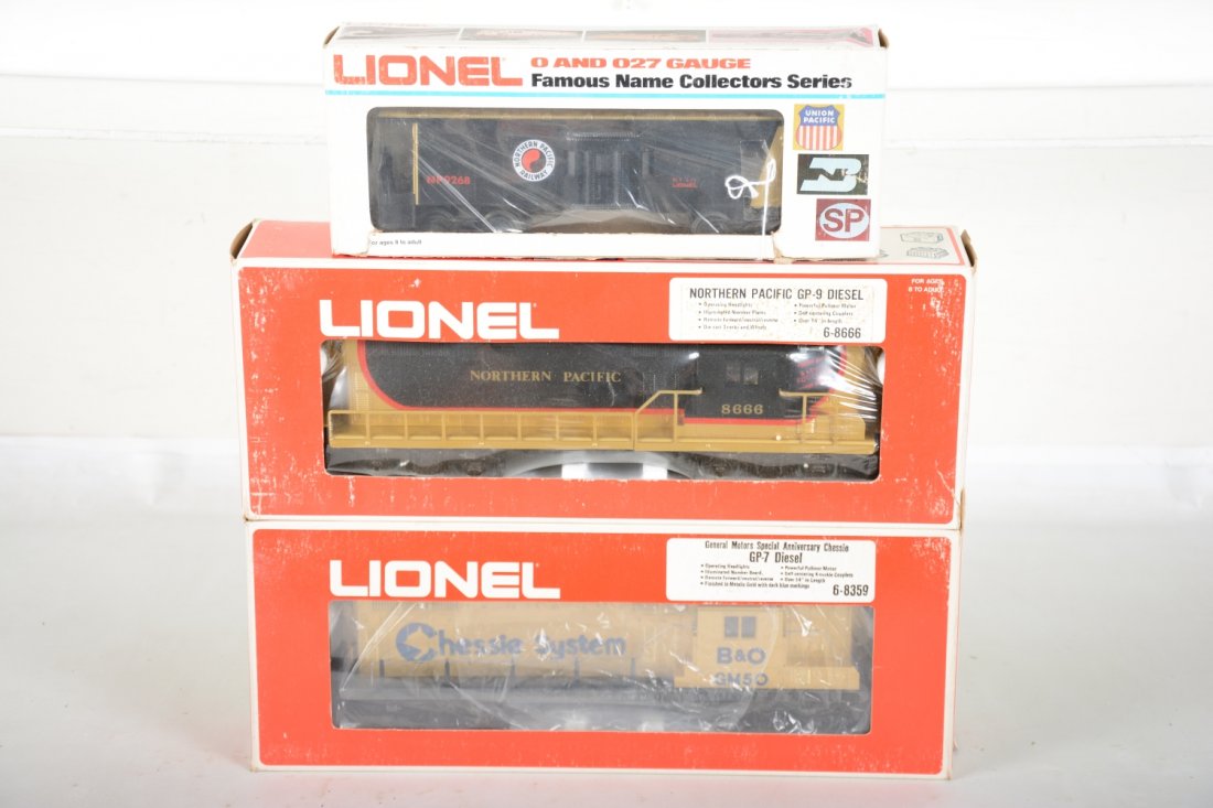 Lionel 8666 & 8359 Diesels, Plus (1 of 2)