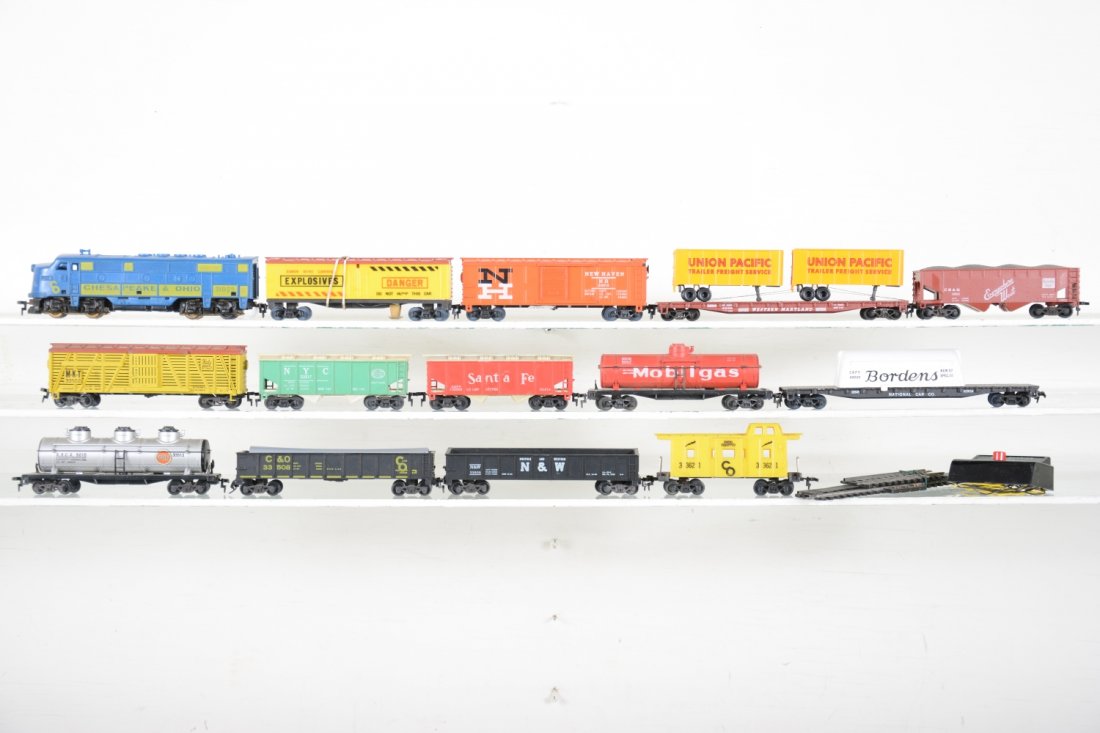 American Flyer HO Diesel Freight Set (1 of 4)
