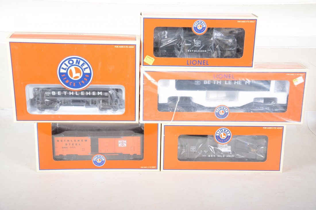 Lionel Bethlehem Steel Freight Cars (1 of 2)