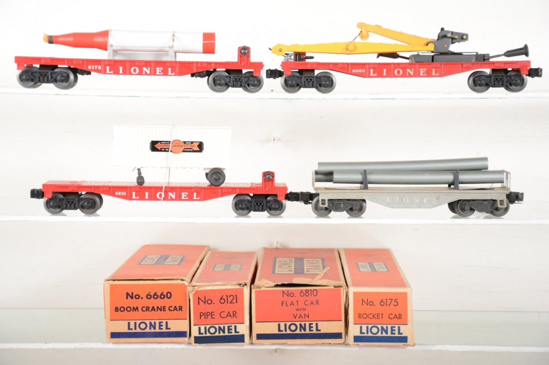 Boxed Lionel Freight Cars (1 of 4)