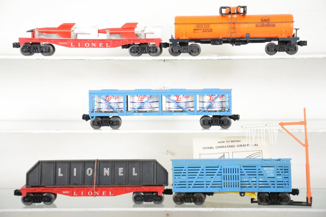 Clean Late Lionel Freight Cars (1 of 4)