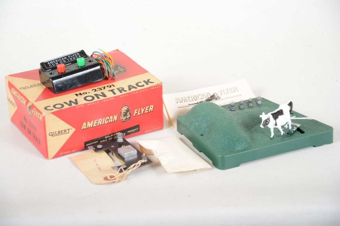 LN Boxed American Flyer 23791 Cow On Track (1 of 2)
