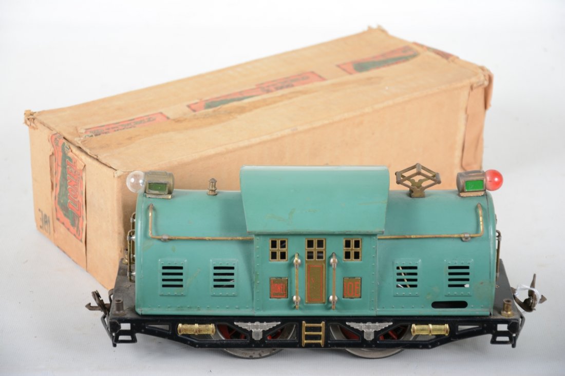 Clean Boxed Lionel 10E Electric (1 of 4)