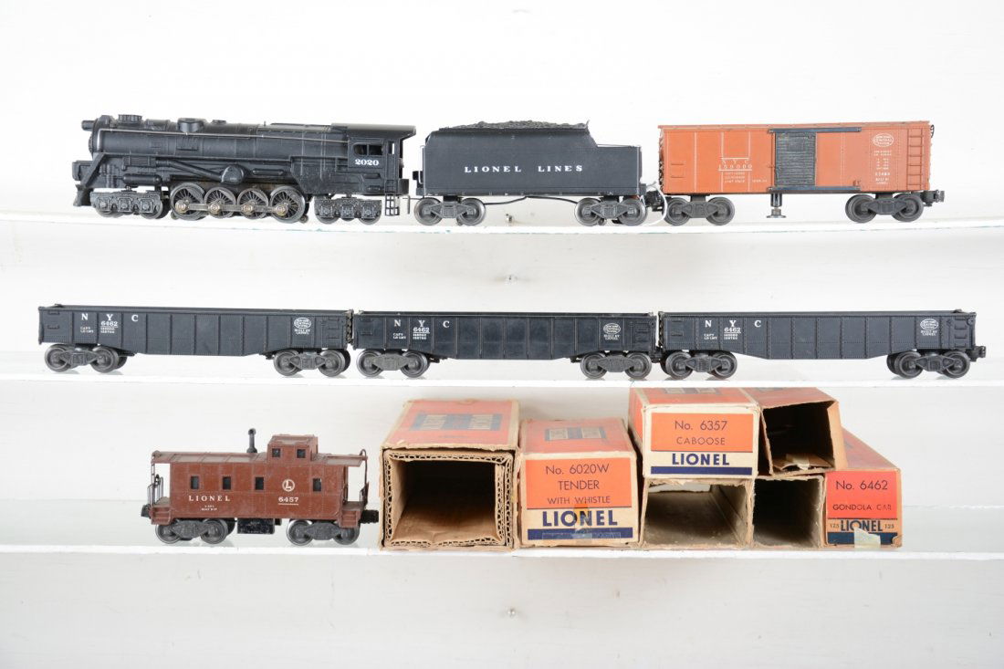 Boxed Lionel 2020 Freight Set (1 of 4)