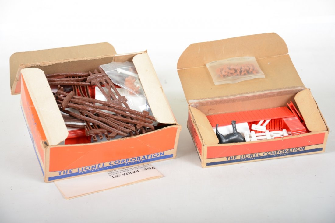 Lionel 965 & 957 Accessory Sets (1 of 3)
