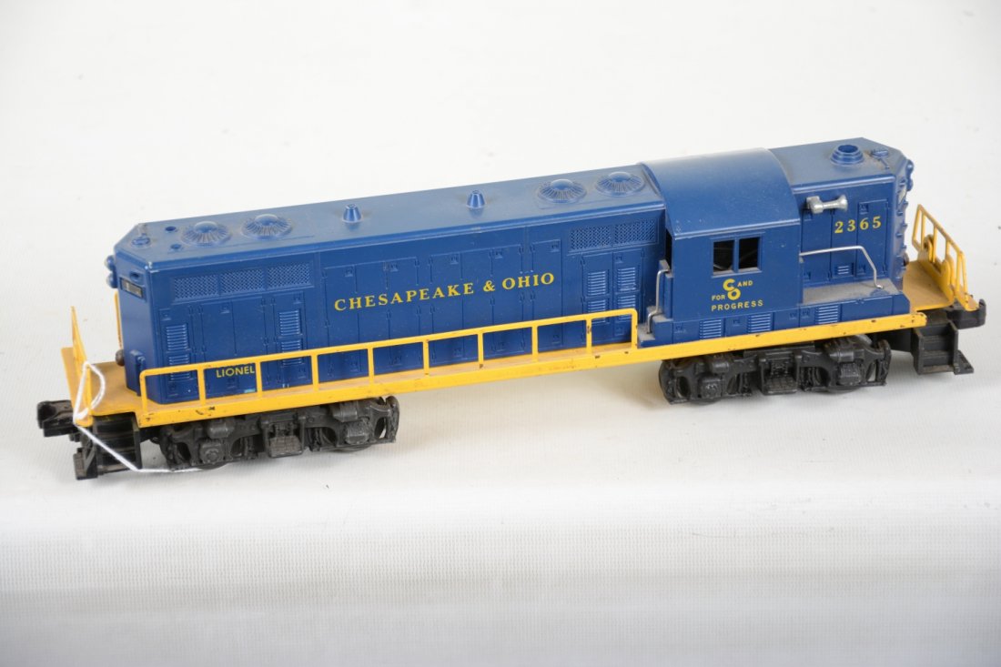 Lionel 2367 C&O GP7 Diesel (1 of 4)