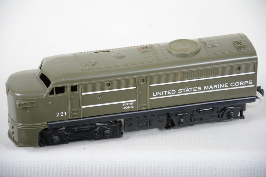 Scarce Lionel 221 USMC Alco (1 of 4)