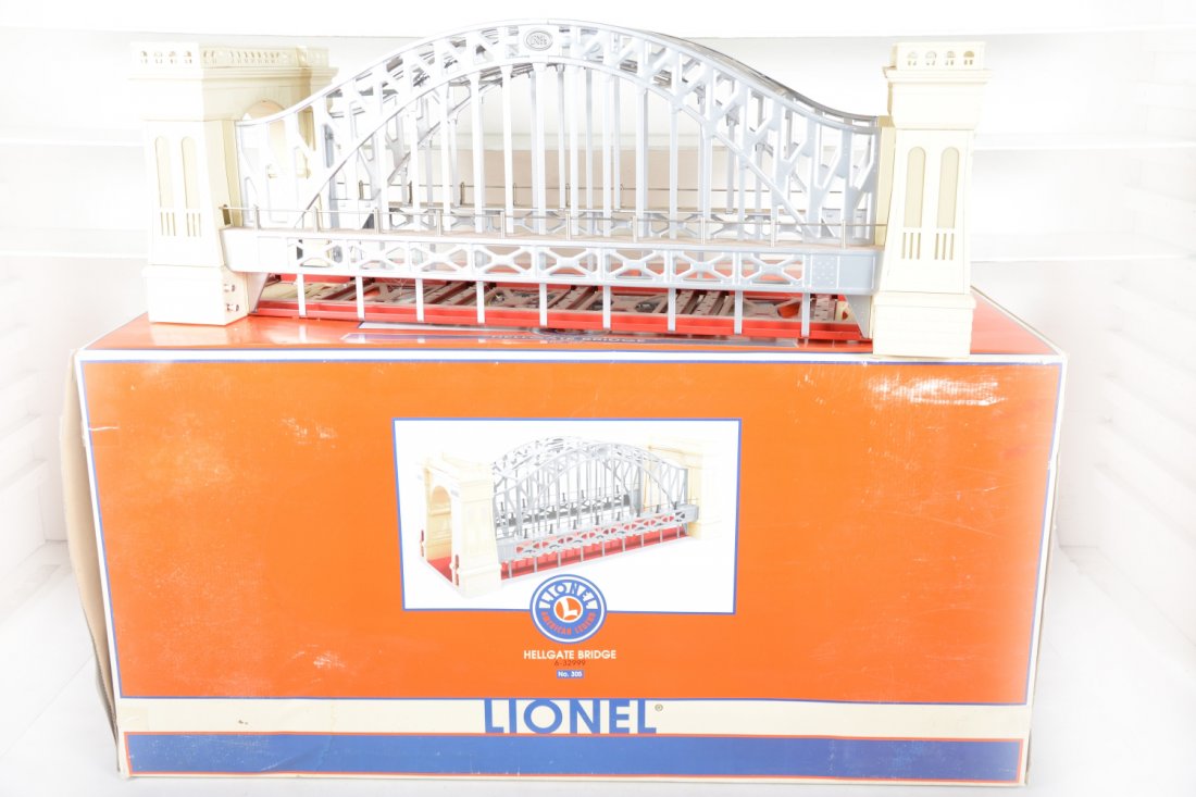 Lionel 32999 Hellgate Bridge (1 of 2)