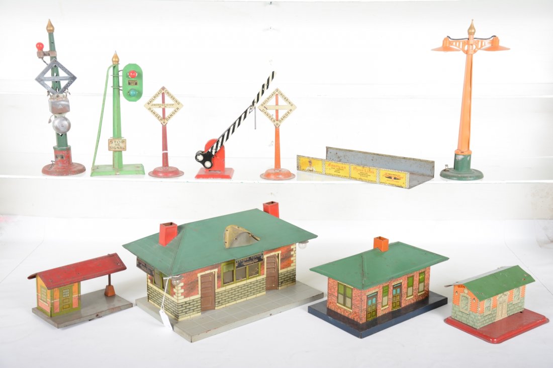 American Flyer Prewar Accessories (1 of 2)