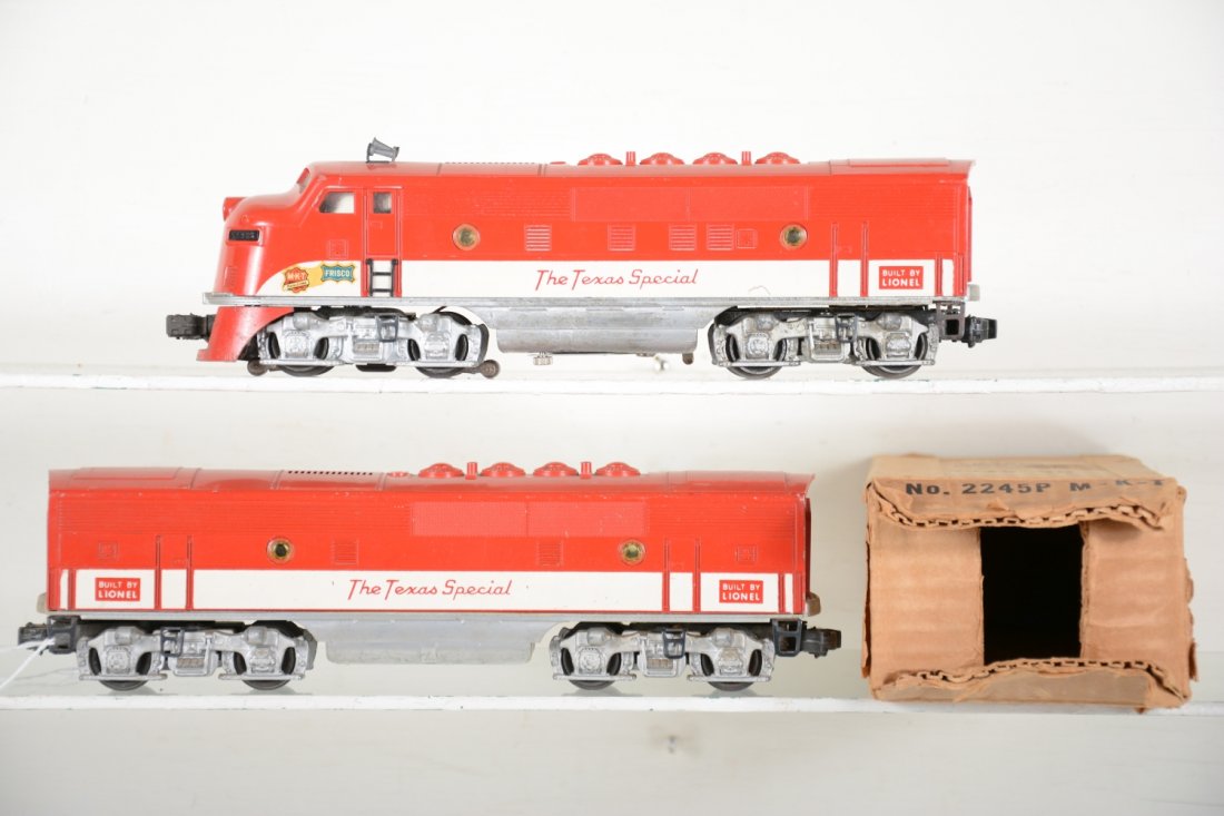 Clean Lionel 2245 Texas Special F3 AB Diesels (1 of 4)