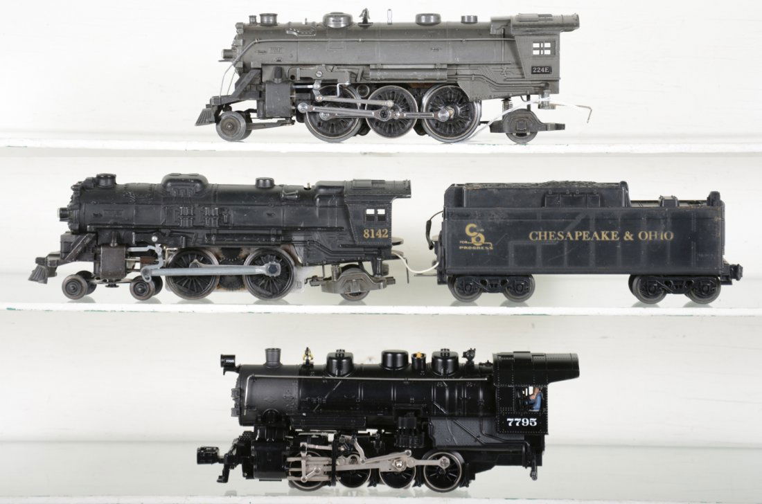 Assorted Lionel Steam Locomotives (1 of 4)