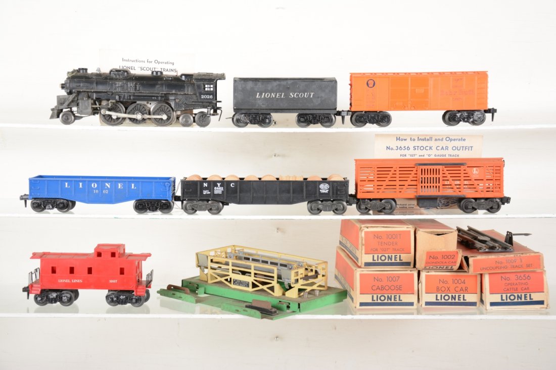 Lionel Lot (1 of 4)
