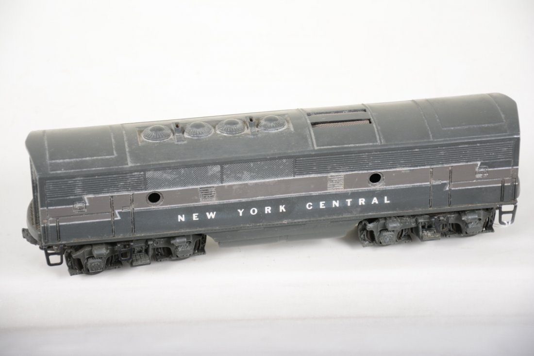 Lionel 2344C NYC B-Unit (1 of 4)