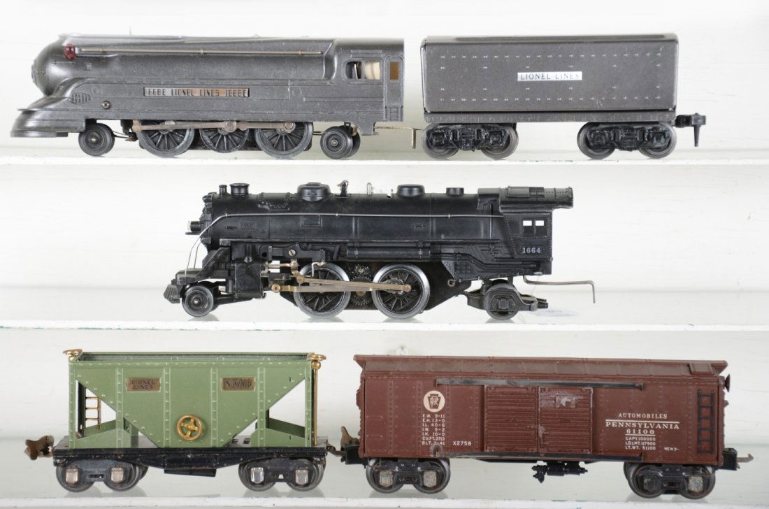 Lionel Prewar Lot (1 of 4)