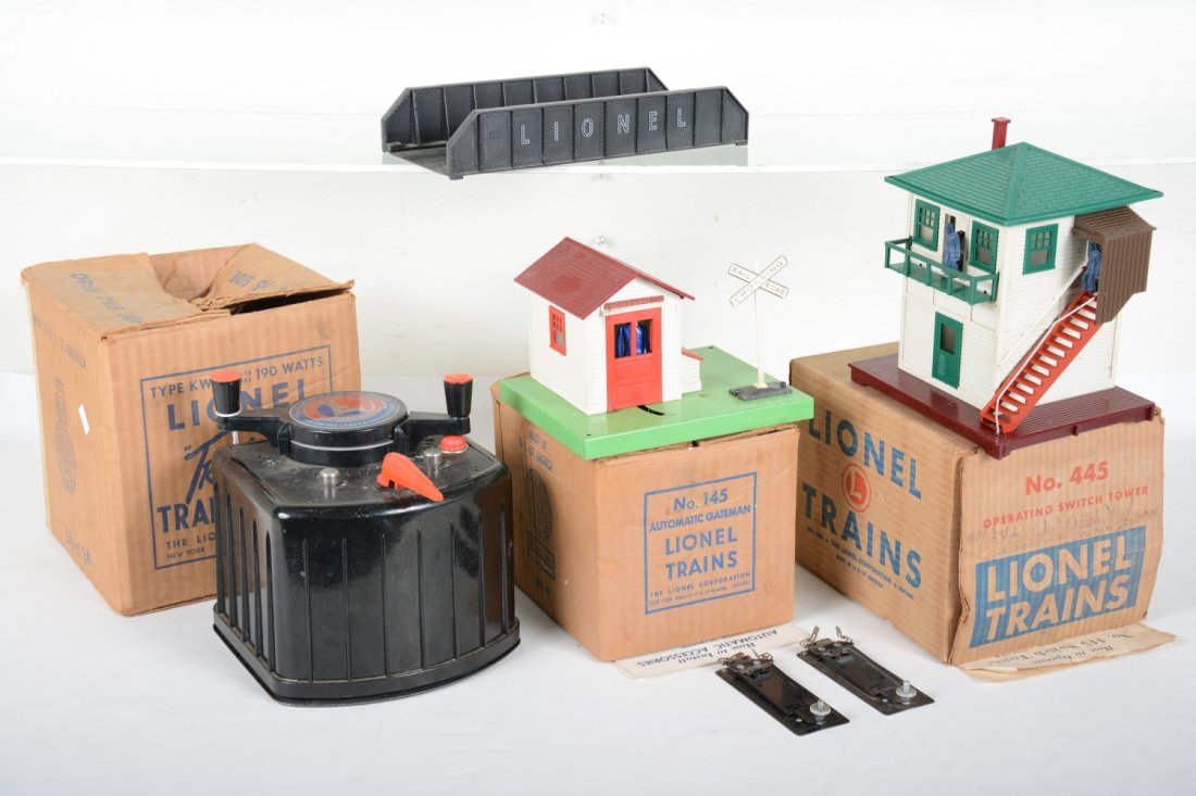 Lionel Accessories, 3 Boxed (1 of 2)