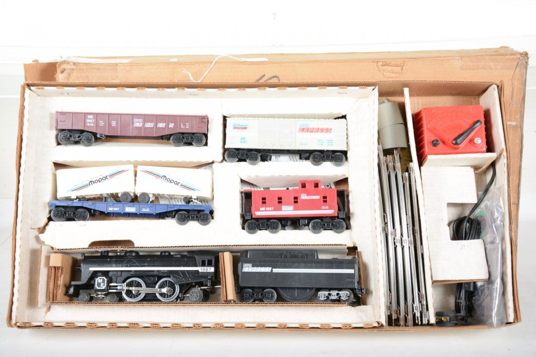 Lionel 11757 MOPAR Promotional Set (1 of 5)