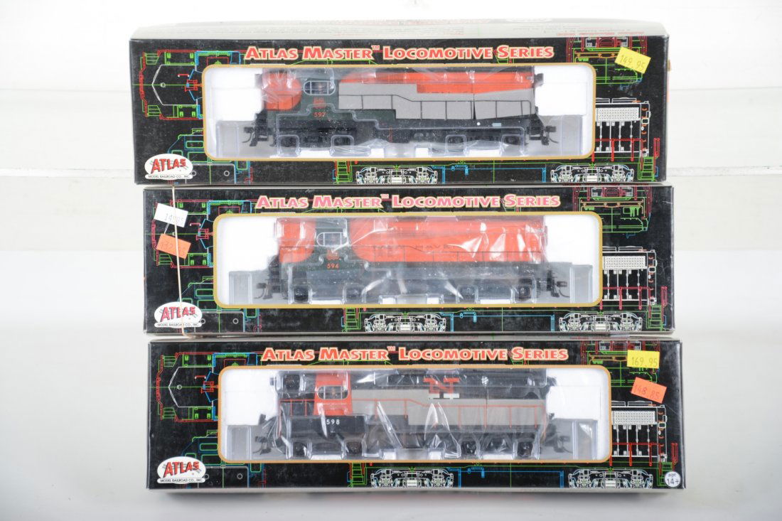 3 Boxed Atlas HO H16-44 Diesels (1 of 2)