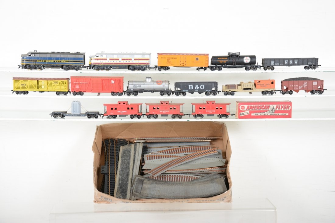 American Flyer HO Lot (1 of 4)
