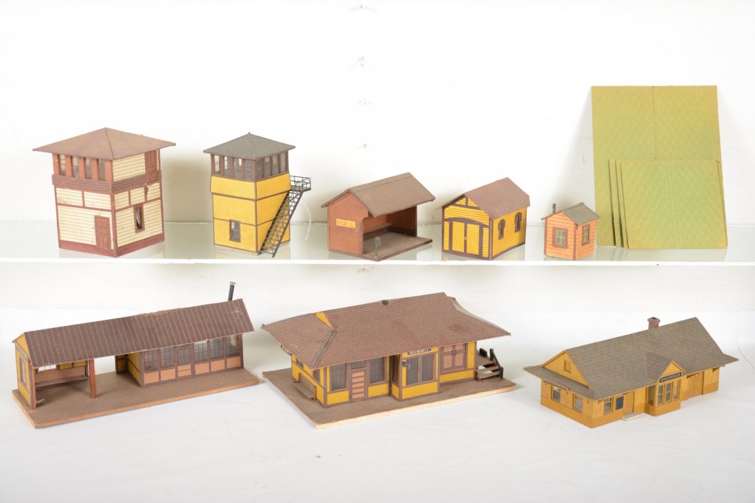 Lionel War Production Buildings, Bilt-Rite (1 of 2)