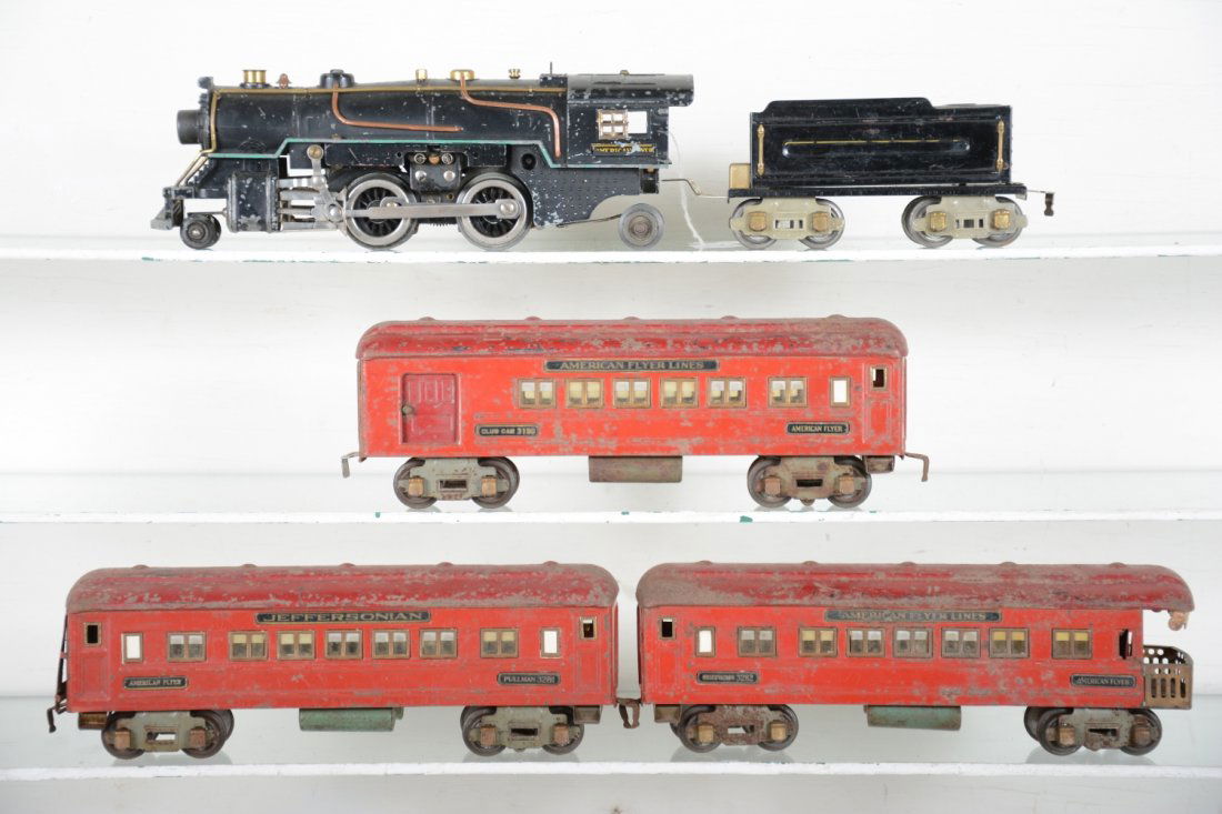American Flyer Prewar Passenger Set (1 of 4)