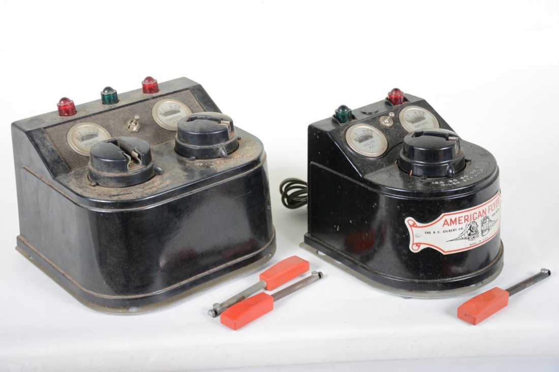 American Flyer 19B & 30B Transformers (1 of 2)