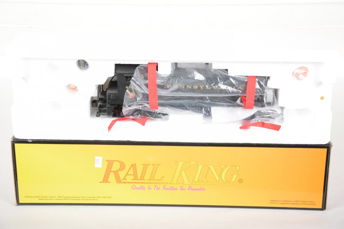 MTH RailKing 30-2149-1 PRR SW-9 Diesel (1 of 1)