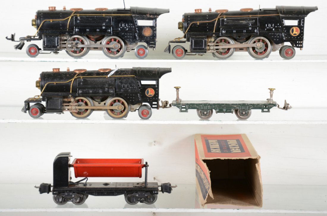 Lionel Pre War Lot (1 of 4)