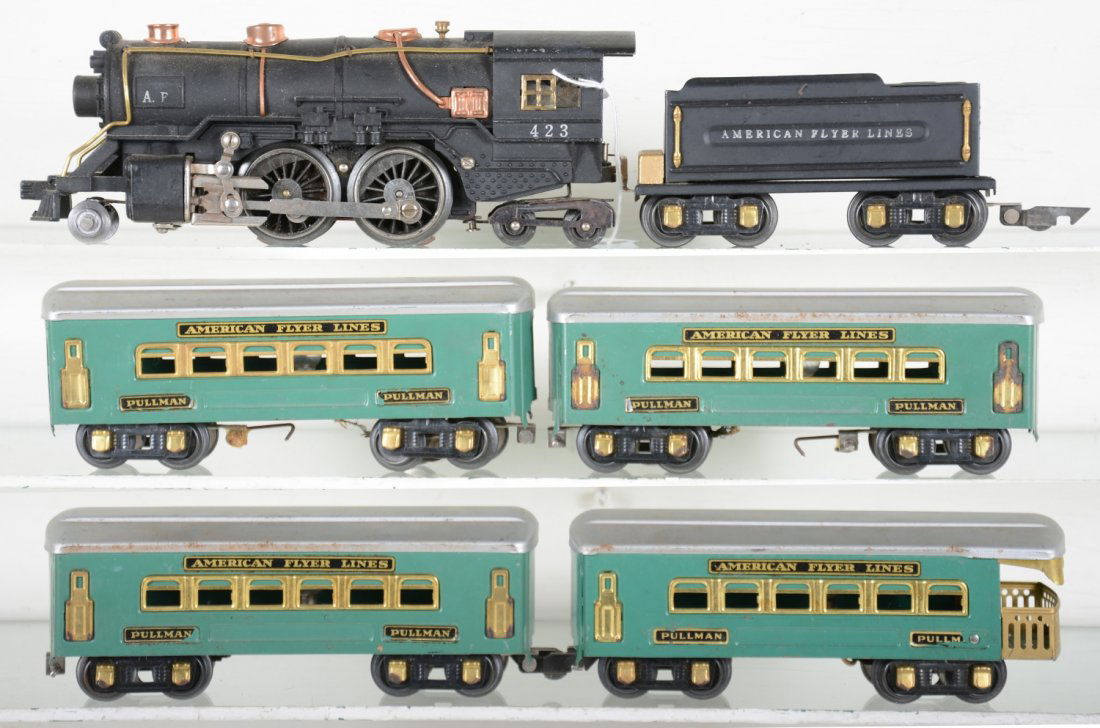 Nice American Flyer 423 Passenger Set (1 of 4)