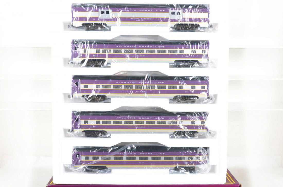 MTH 6500 ACL Passenger Cars (1 of 2)