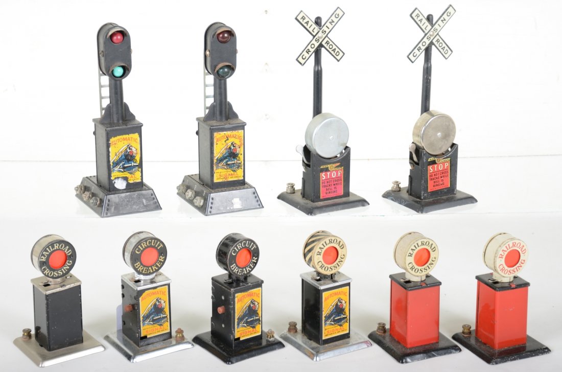 Marx Accessory Lot (1 of 2)