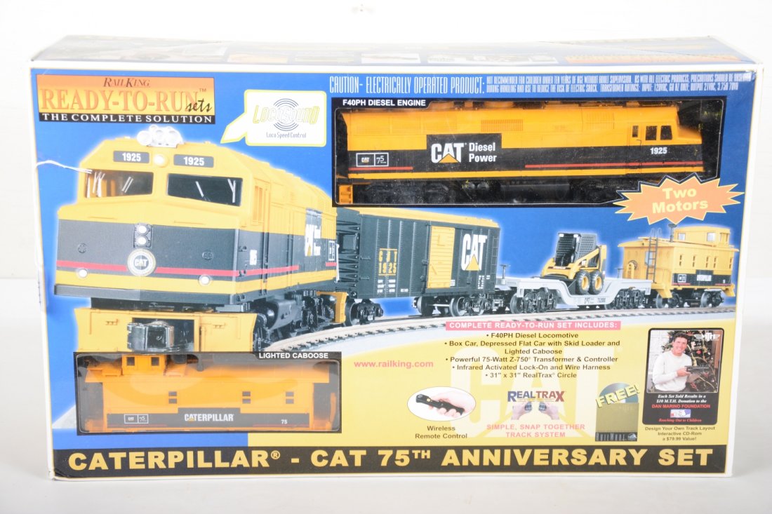 MTH 30-4047-0 CAT Diesel Freight Set (1 of 3)