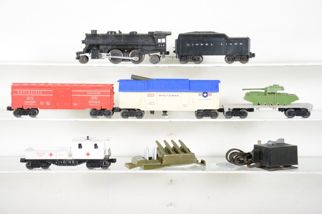 Lionel Sears Space Set (9820) (1 of 7)