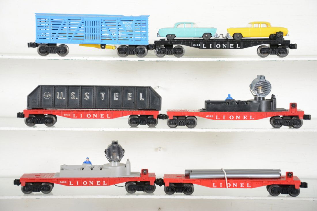 Late Lionel Freight Cars (1 of 4)