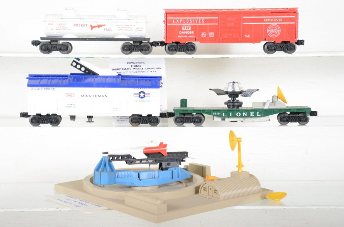 Nice Lionel Military Cars, Plus (1 of 4)