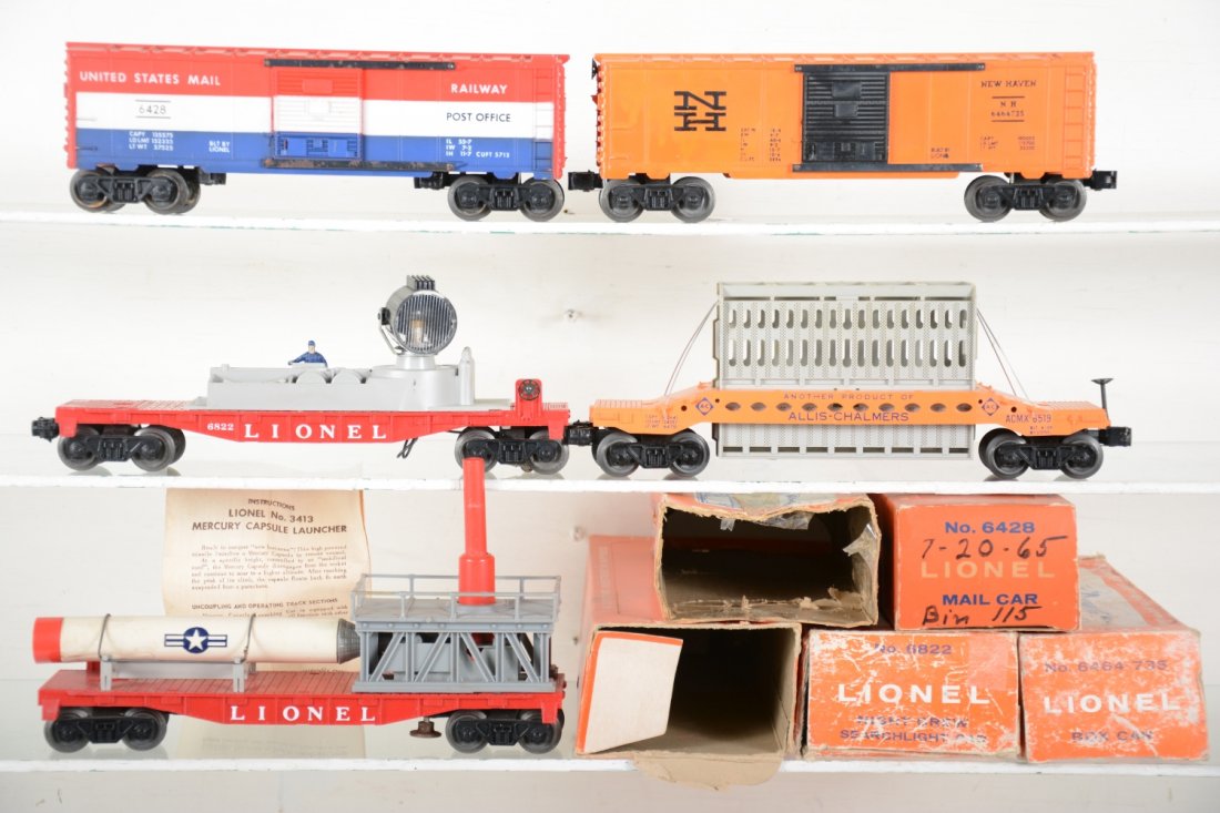 Boxed Lionel Freight Cars (1 of 4)