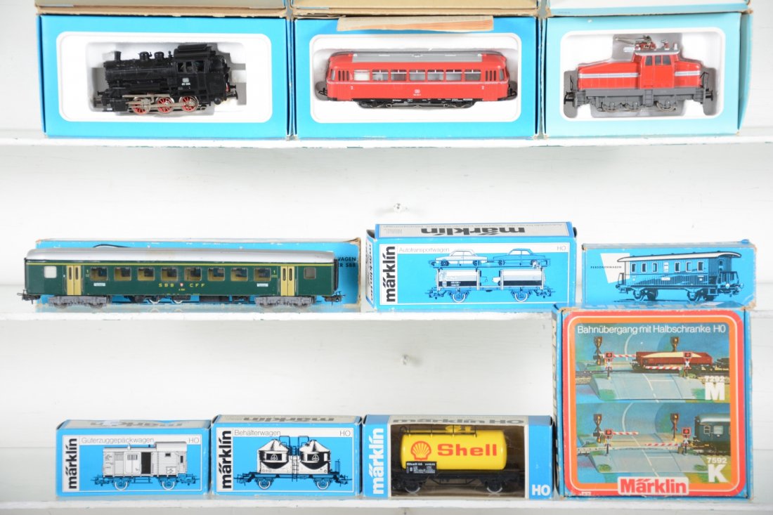 Boxed Marklin HO Train Group (1 of 5)