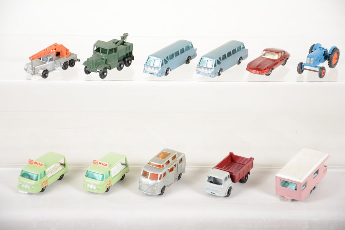 Loose Matchbox Regular Wheels (1 of 3)