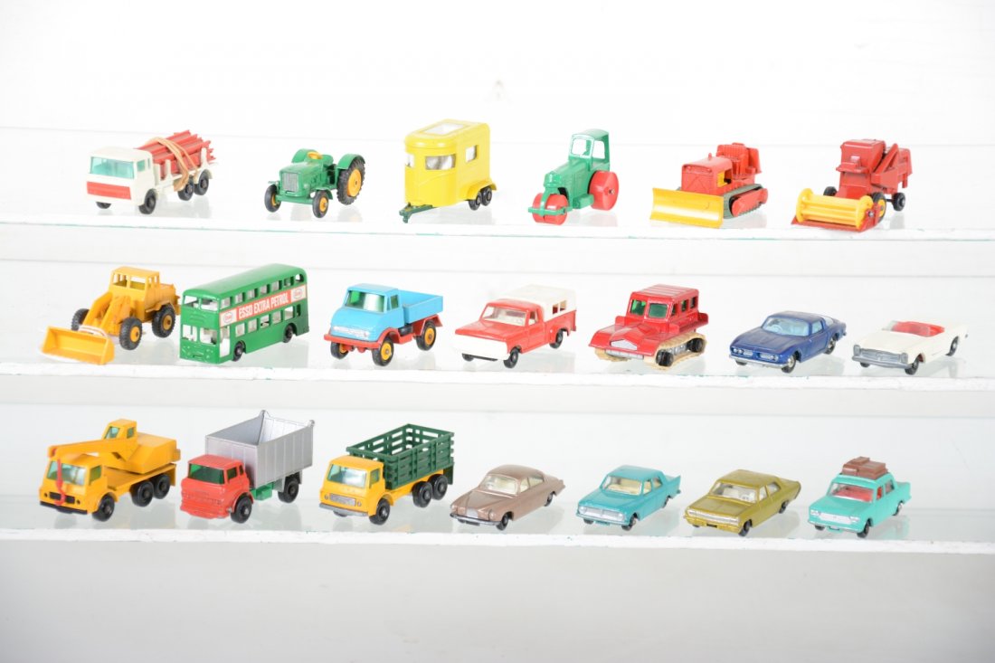 20 Matchbox Regular Wheels (1 of 3)