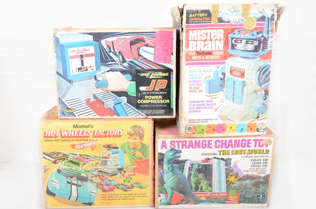 4 Boxed 1960s Toys (1 of 2)