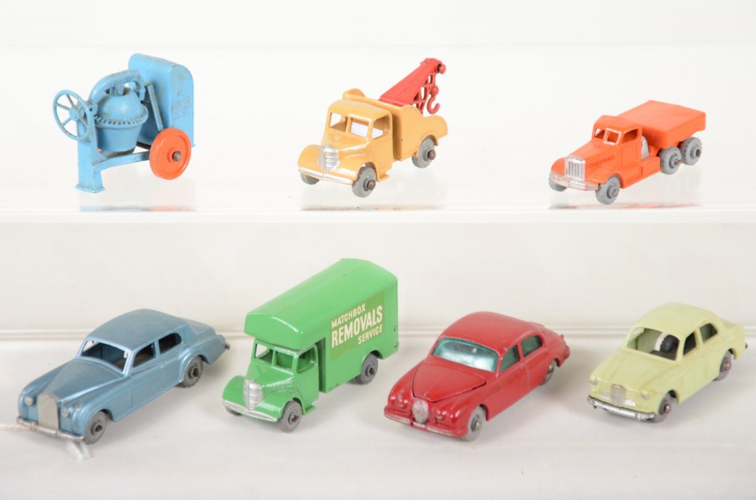Nice Early Matchbox Vehicles (1 of 3)