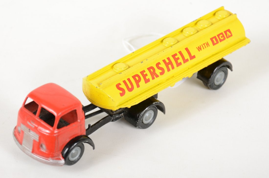 Unusual Micro Commer SuperShell Tanker: Nice clean example, just having a few chips on tank top. It is shiny with nice graphics, C7+. Unusual!